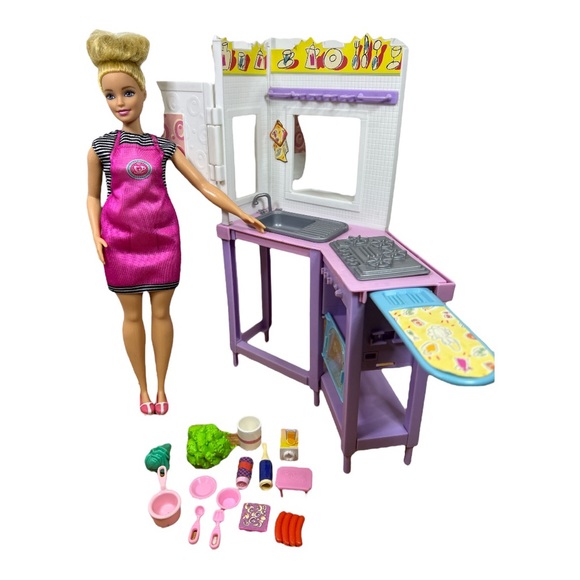 Vintage 2001 Barbie All Around Kitchen Playset with Barbie Doll - Picture 4 of 8